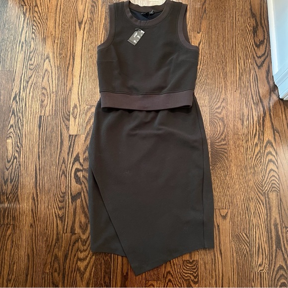 425 Lord & Taylor Knit Top Skirt Set - Picture 6 of 11